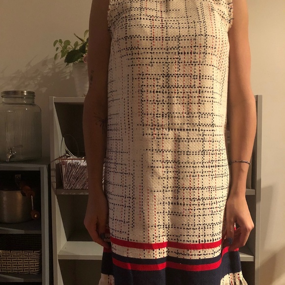 Sleeveless dress - Picture 1 of 5